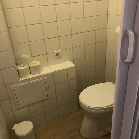 Апартаменты Becsi Utca Шопрон